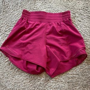 Lululemon Hotty Hot shorts